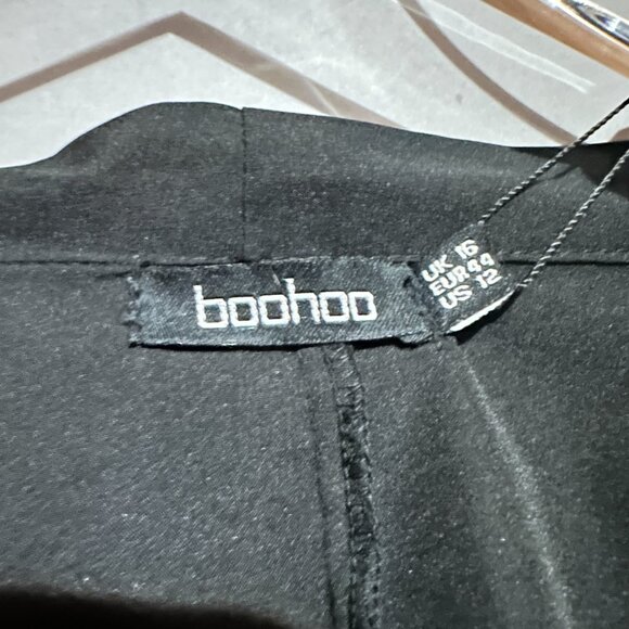 Boohoo Plus Extreme Sleeve Wrap Front Tie Flowy Top Size 12 - Picture 7 of 13